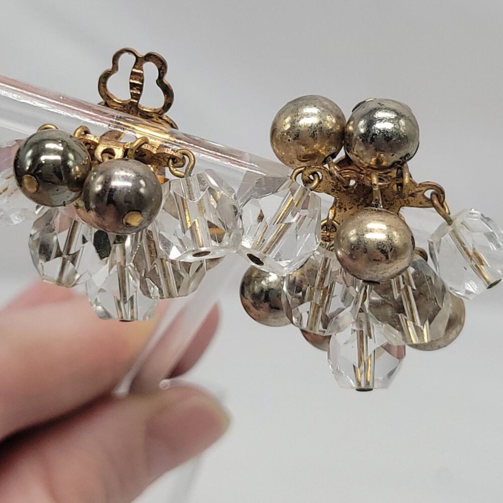 Vintage Cluster Clip-On Earrings With Clear Faceted Beads & Silver-Tone Balls - Picture 8 of 11
